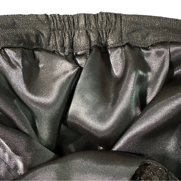 Eras Tour -Taylor Swift 

Sexy Sparkly Festive Sequin Black Pants - Picture 5 of 11